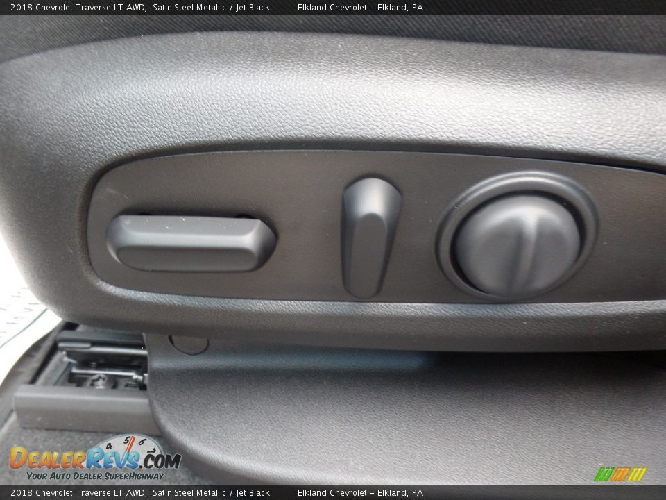 2018 Chevrolet Traverse LT AWD Satin Steel Metallic / Jet Black Photo #24