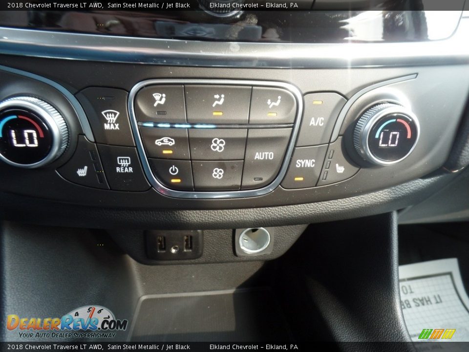 2018 Chevrolet Traverse LT AWD Satin Steel Metallic / Jet Black Photo #35