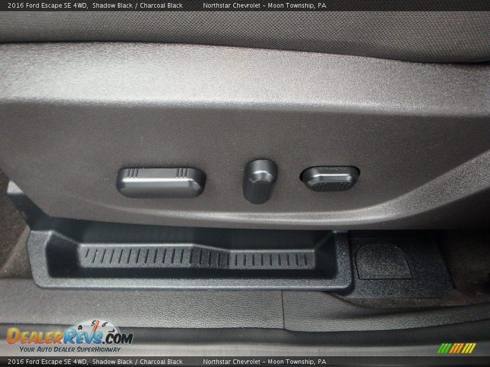2016 Ford Escape SE 4WD Shadow Black / Charcoal Black Photo #25