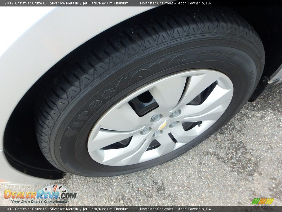 2012 Chevrolet Cruze LS Silver Ice Metallic / Jet Black/Medium Titanium Photo #7