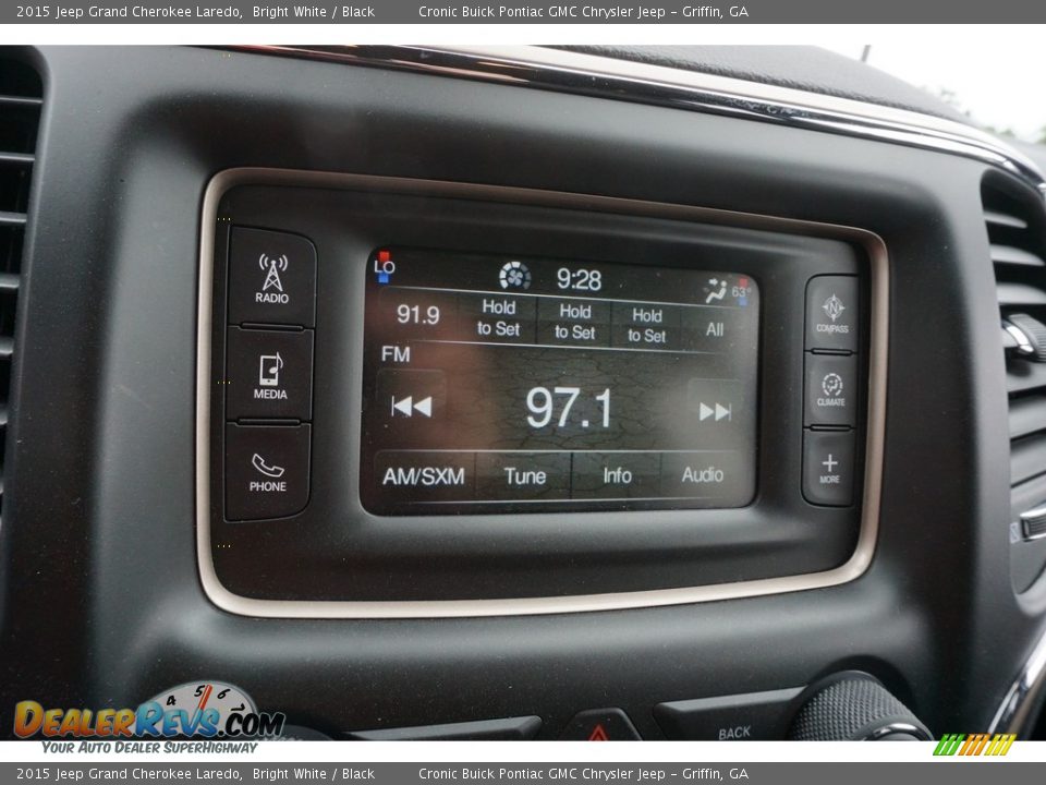 2015 Jeep Grand Cherokee Laredo Bright White / Black Photo #7