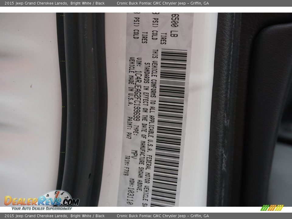 2015 Jeep Grand Cherokee Laredo Bright White / Black Photo #19