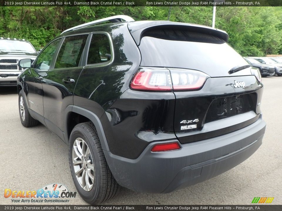 2019 Jeep Cherokee Latitude Plus 4x4 Diamond Black Crystal Pearl / Black Photo #3