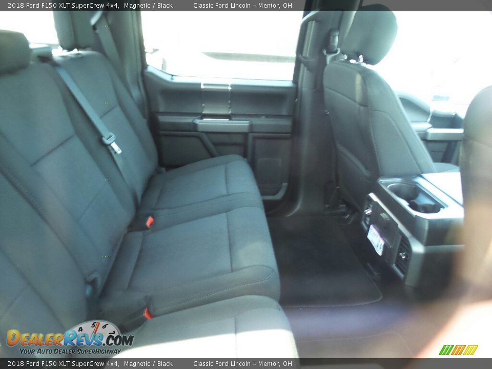 2018 Ford F150 XLT SuperCrew 4x4 Magnetic / Black Photo #5