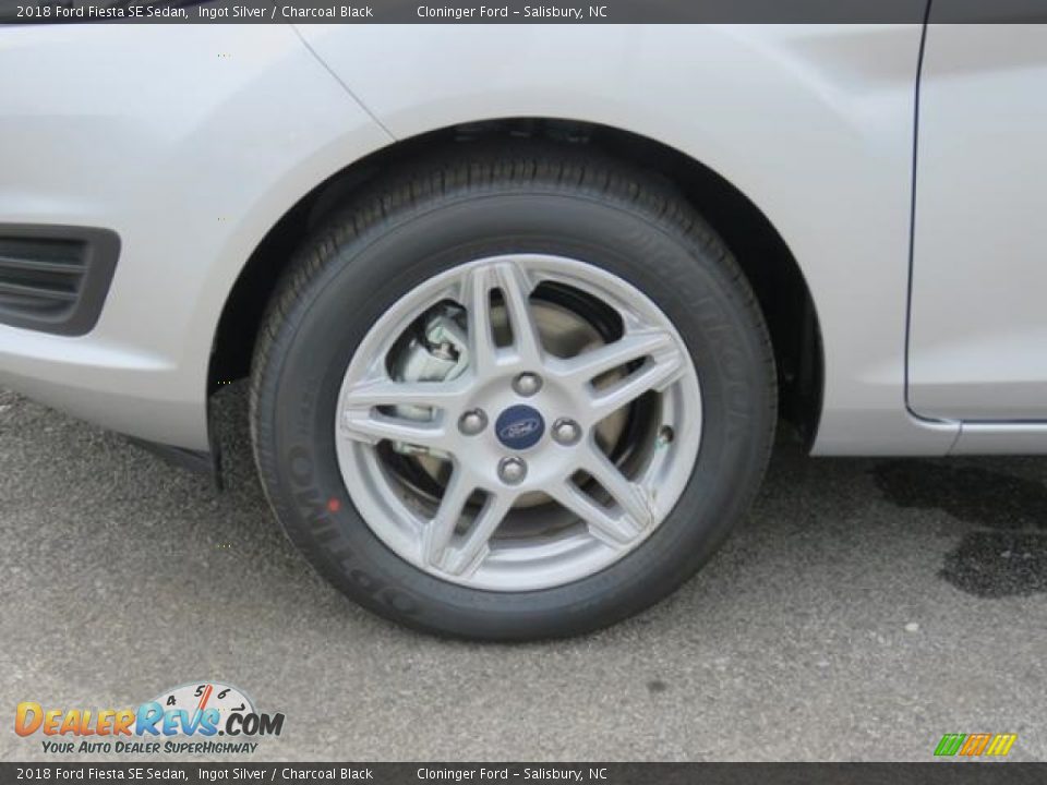 2018 Ford Fiesta SE Sedan Ingot Silver / Charcoal Black Photo #3