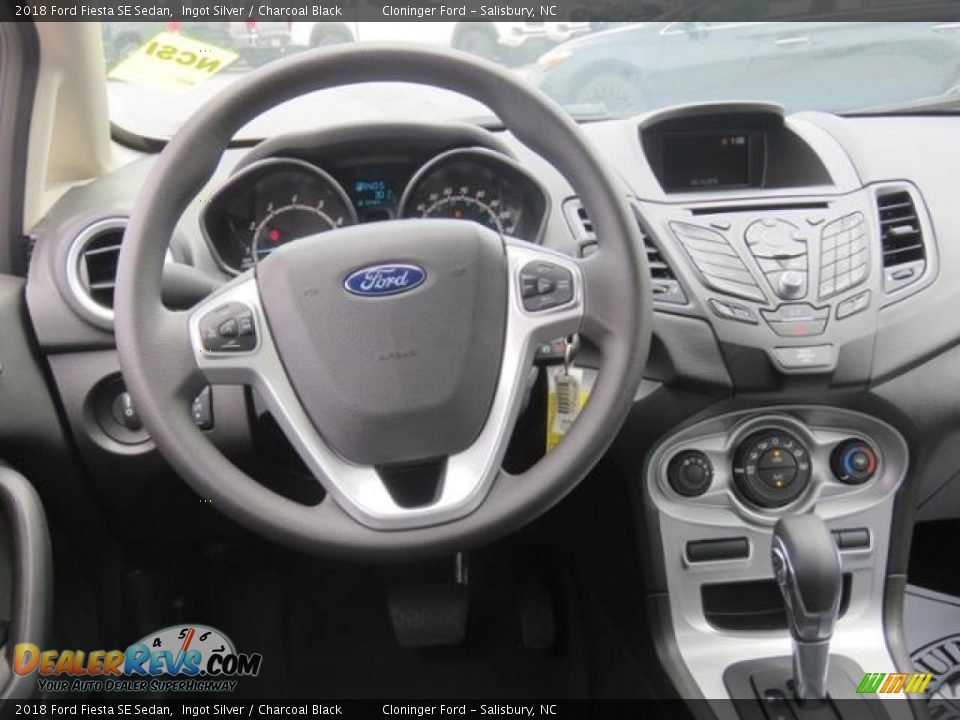 2018 Ford Fiesta SE Sedan Ingot Silver / Charcoal Black Photo #4