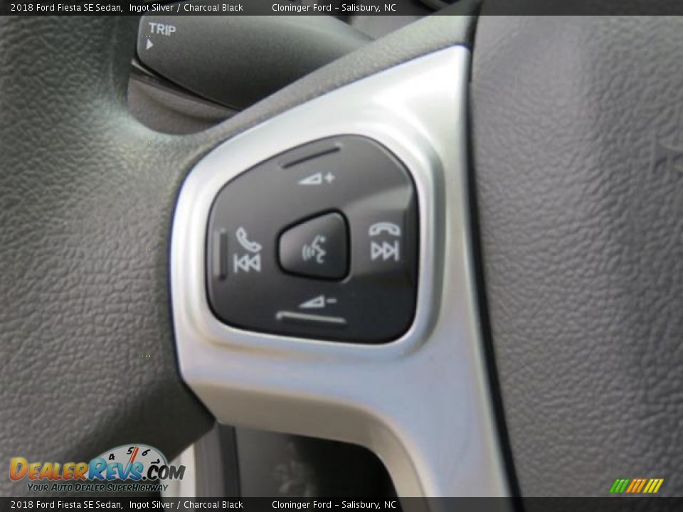 2018 Ford Fiesta SE Sedan Ingot Silver / Charcoal Black Photo #12