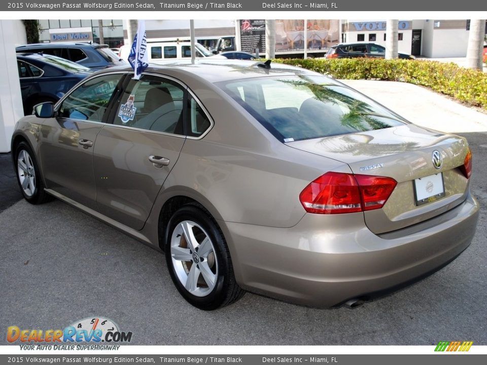 2015 Volkswagen Passat Wolfsburg Edition Sedan Titanium Beige / Titan Black Photo #6