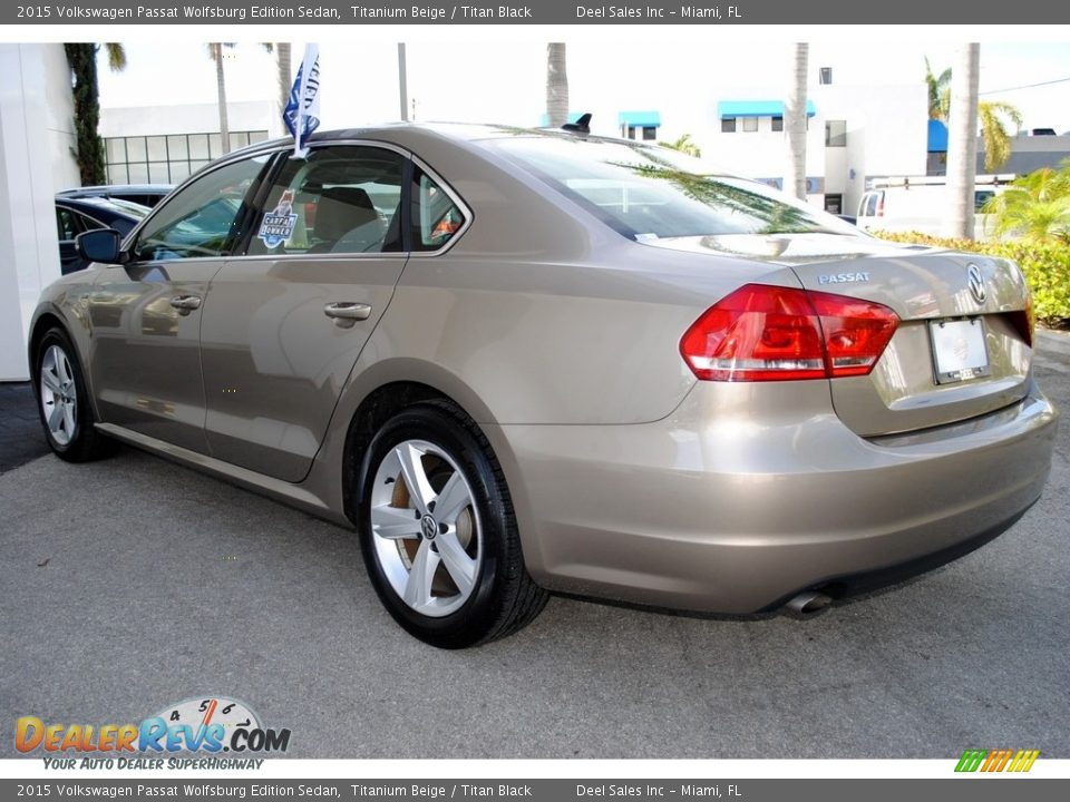 2015 Volkswagen Passat Wolfsburg Edition Sedan Titanium Beige / Titan Black Photo #7