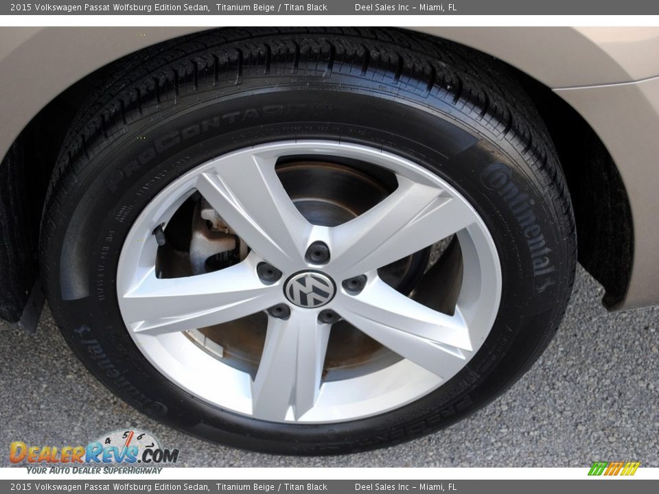 2015 Volkswagen Passat Wolfsburg Edition Sedan Titanium Beige / Titan Black Photo #11