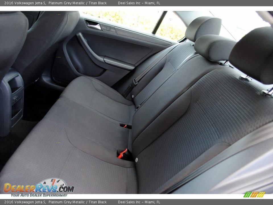2016 Volkswagen Jetta S Platinum Grey Metallic / Titan Black Photo #12