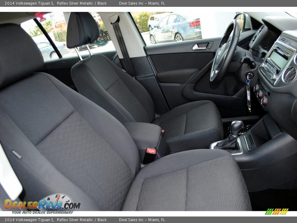 2014 Volkswagen Tiguan S Reflex Silver Metallic / Black Photo #16