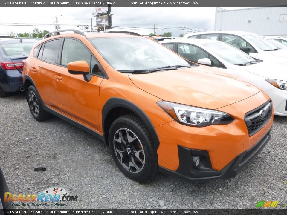 Front 3/4 View of 2018 Subaru Crosstrek 2.0i Premium Photo #1