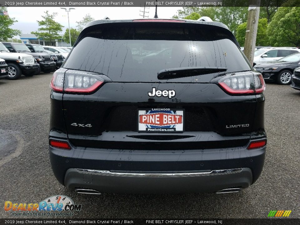 2019 Jeep Cherokee Limited 4x4 Diamond Black Crystal Pearl / Black Photo #5