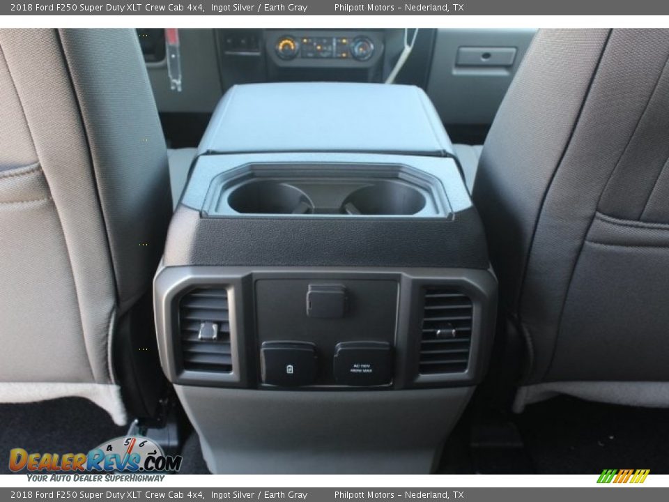 2018 Ford F250 Super Duty XLT Crew Cab 4x4 Ingot Silver / Earth Gray Photo #26