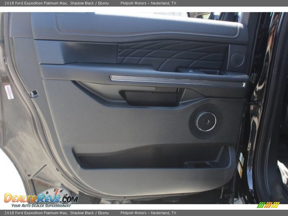 Door Panel of 2018 Ford Expedition Platinum Max Photo #23