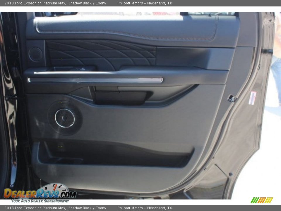 Door Panel of 2018 Ford Expedition Platinum Max Photo #30