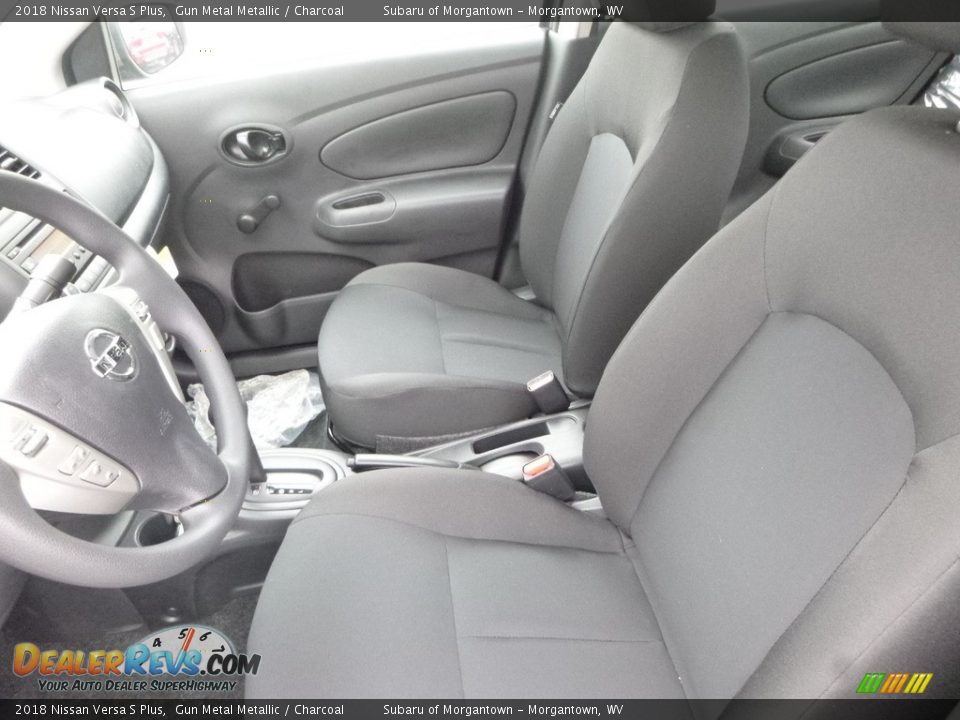 2018 Nissan Versa S Plus Gun Metal Metallic / Charcoal Photo #7