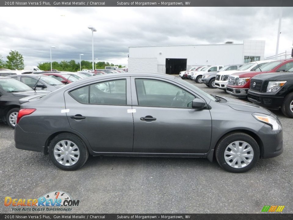 2018 Nissan Versa S Plus Gun Metal Metallic / Charcoal Photo #11