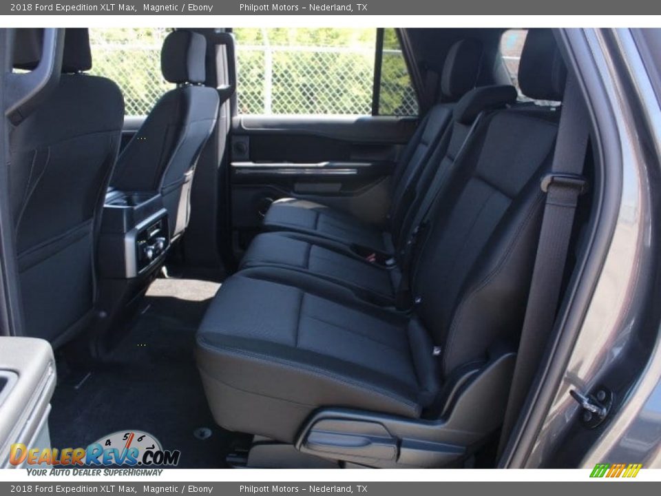 2018 Ford Expedition XLT Max Magnetic / Ebony Photo #24