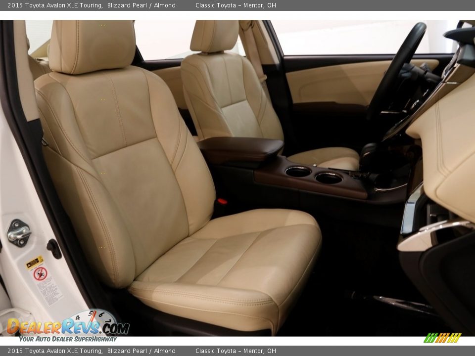 2015 Toyota Avalon XLE Touring Blizzard Pearl / Almond Photo #15