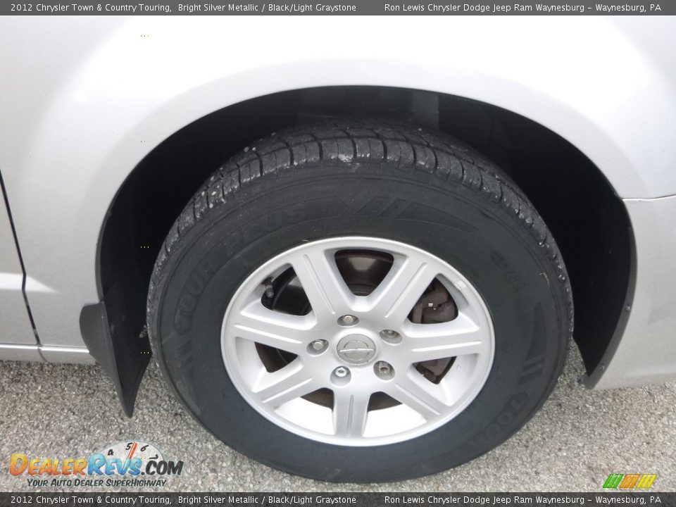 2012 Chrysler Town & Country Touring Bright Silver Metallic / Black/Light Graystone Photo #10