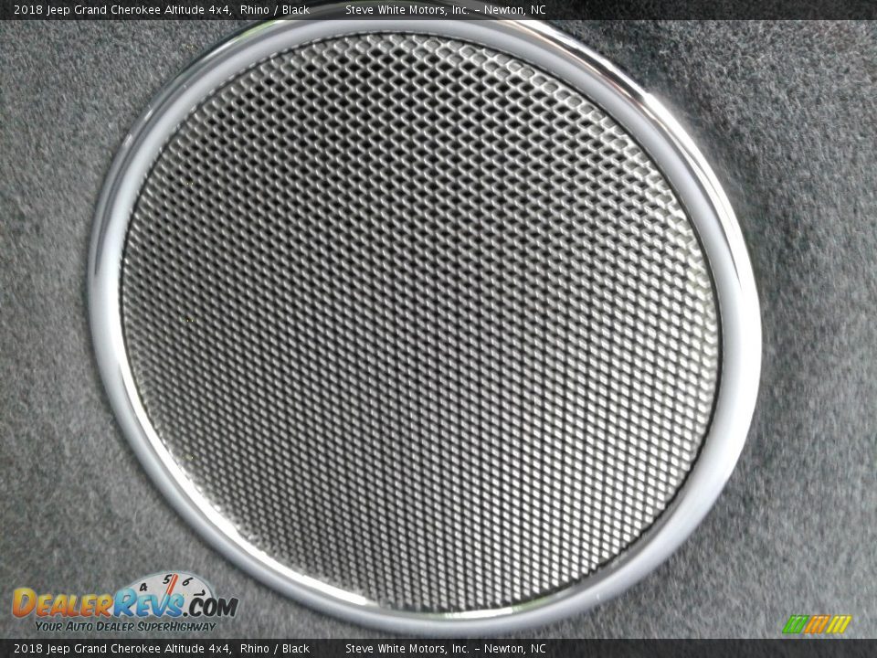 2018 Jeep Grand Cherokee Altitude 4x4 Rhino / Black Photo #15