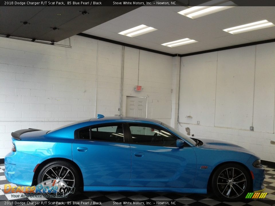 2018 Dodge Charger R/T Scat Pack B5 Blue Pearl / Black Photo #5