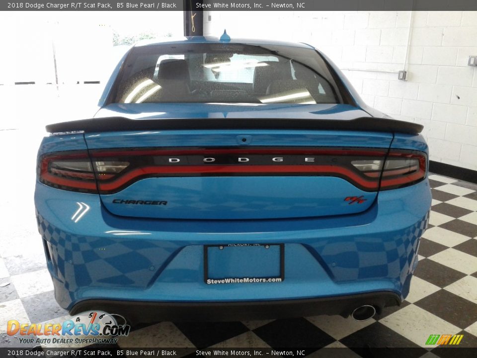 2018 Dodge Charger R/T Scat Pack B5 Blue Pearl / Black Photo #7