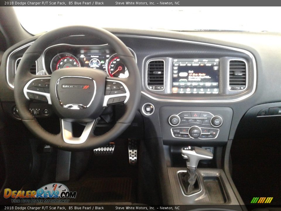 2018 Dodge Charger R/T Scat Pack B5 Blue Pearl / Black Photo #26