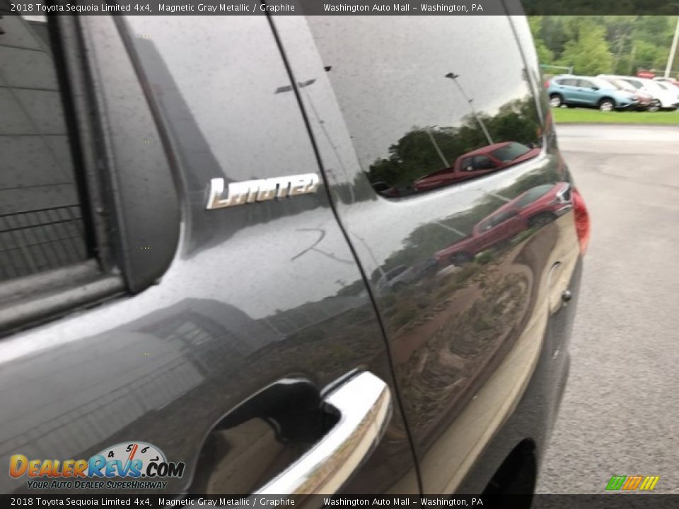 2018 Toyota Sequoia Limited 4x4 Magnetic Gray Metallic / Graphite Photo #7