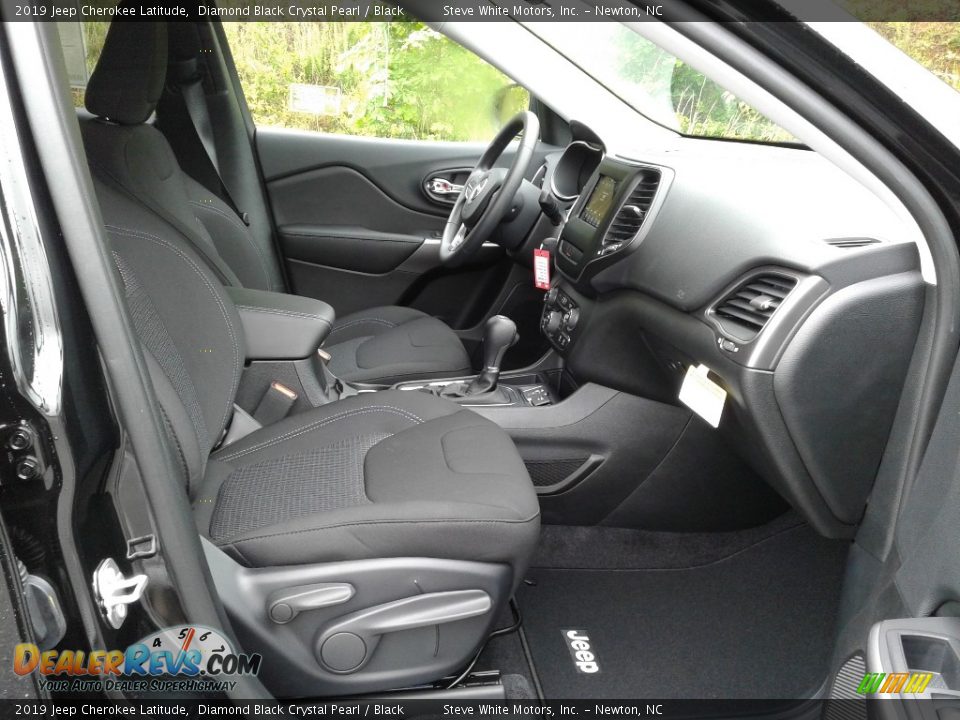 2019 Jeep Cherokee Latitude Diamond Black Crystal Pearl / Black Photo #14