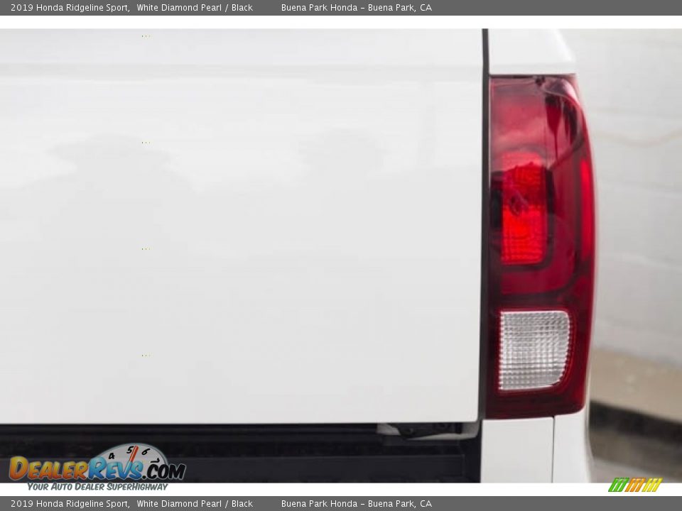 2019 Honda Ridgeline Sport White Diamond Pearl / Black Photo #8