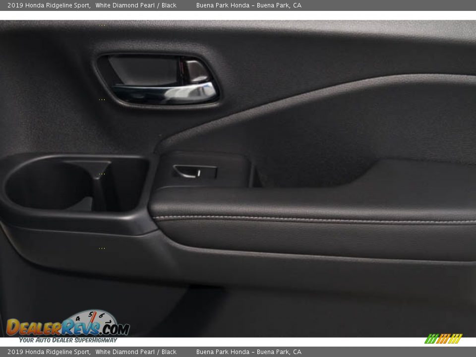 2019 Honda Ridgeline Sport White Diamond Pearl / Black Photo #35