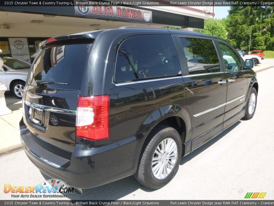 2015 Chrysler Town & Country Touring-L Brilliant Black Crystal Pearl / Black/Light Graystone Photo #2