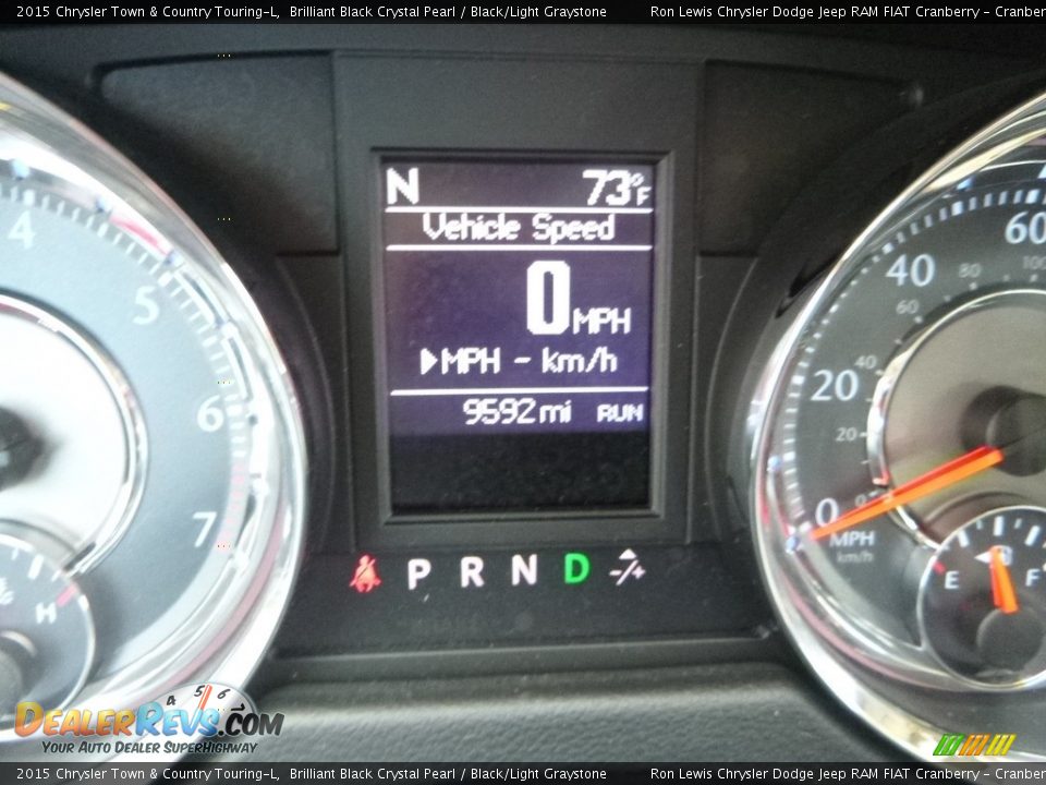 2015 Chrysler Town & Country Touring-L Brilliant Black Crystal Pearl / Black/Light Graystone Photo #20