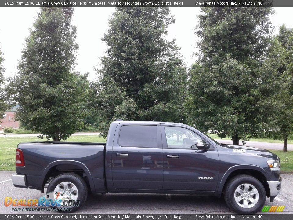 2019 Ram 1500 Laramie Crew Cab 4x4 Maximum Steel Metallic / Mountain Brown/Light Frost Beige Photo #5