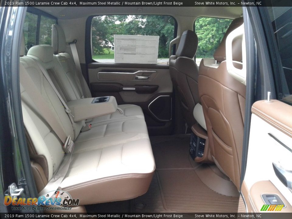 2019 Ram 1500 Laramie Crew Cab 4x4 Maximum Steel Metallic / Mountain Brown/Light Frost Beige Photo #16