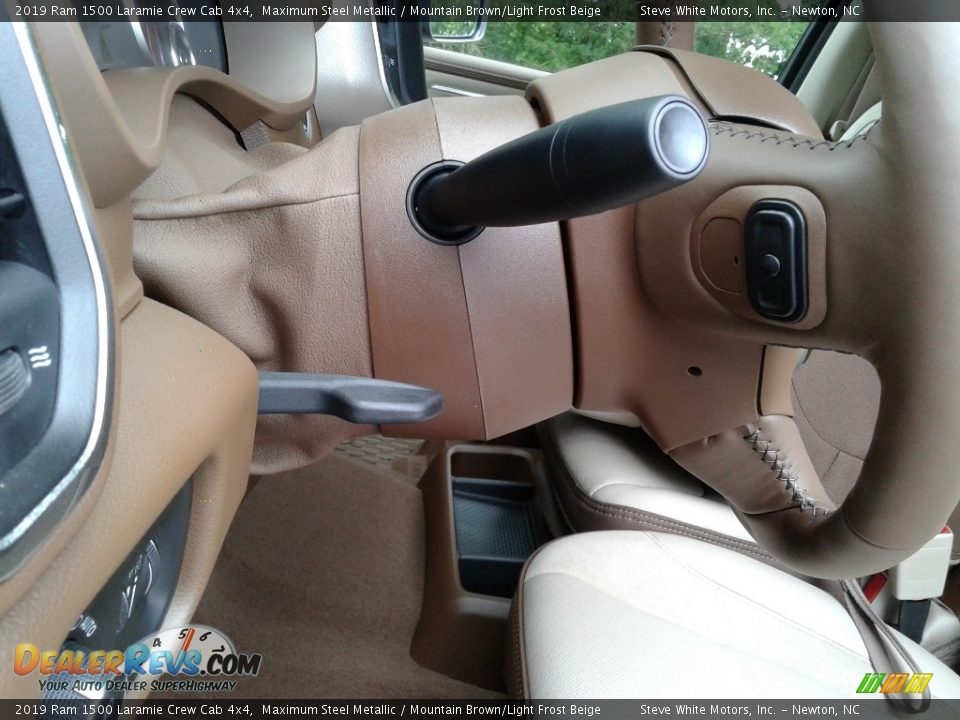 2019 Ram 1500 Laramie Crew Cab 4x4 Maximum Steel Metallic / Mountain Brown/Light Frost Beige Photo #19