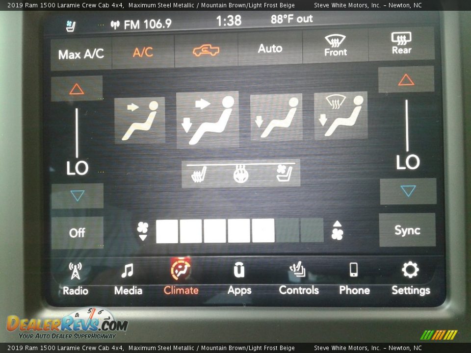 2019 Ram 1500 Laramie Crew Cab 4x4 Maximum Steel Metallic / Mountain Brown/Light Frost Beige Photo #27
