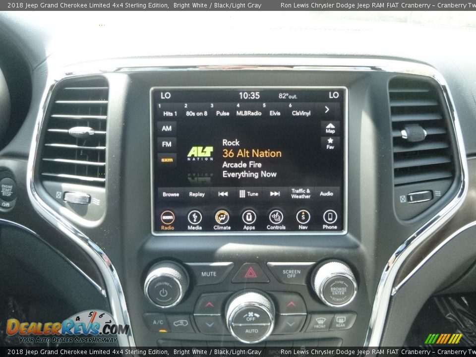 2018 Jeep Grand Cherokee Limited 4x4 Sterling Edition Bright White / Black/Light Gray Photo #16