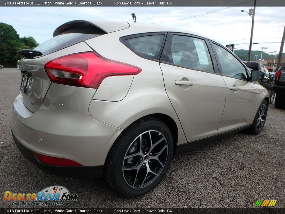 2018 Ford Focus SEL Hatch White Gold / Charcoal Black Photo #3