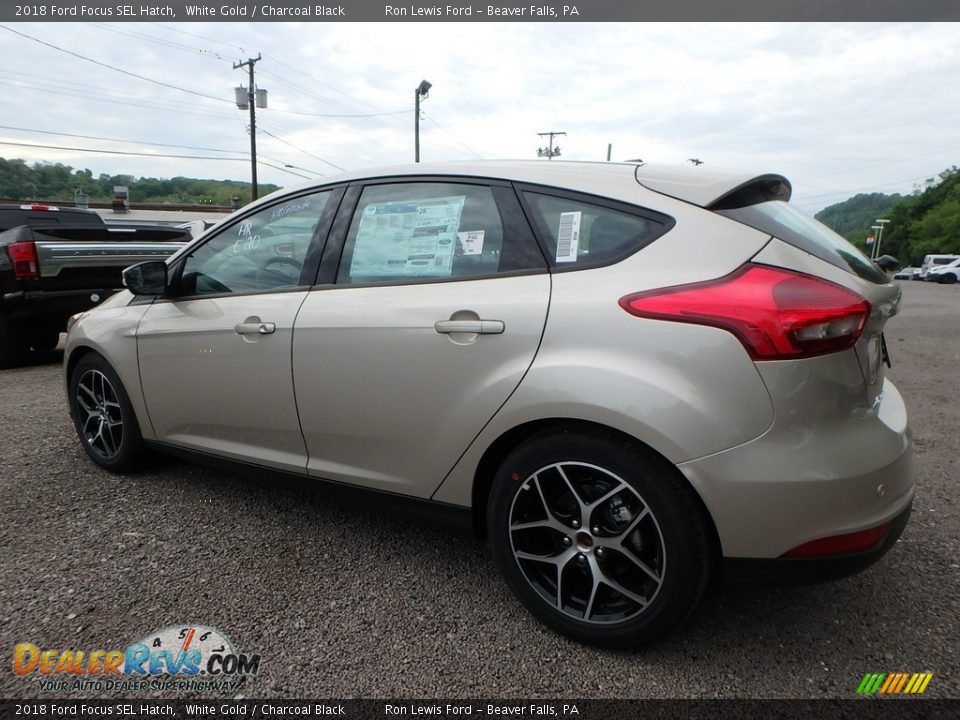 2018 Ford Focus SEL Hatch White Gold / Charcoal Black Photo #6
