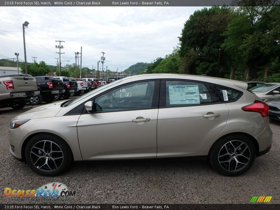 2018 Ford Focus SEL Hatch White Gold / Charcoal Black Photo #7