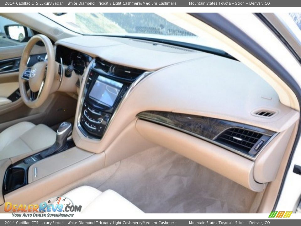 2014 Cadillac CTS Luxury Sedan White Diamond Tricoat / Light Cashmere/Medium Cashmere Photo #17