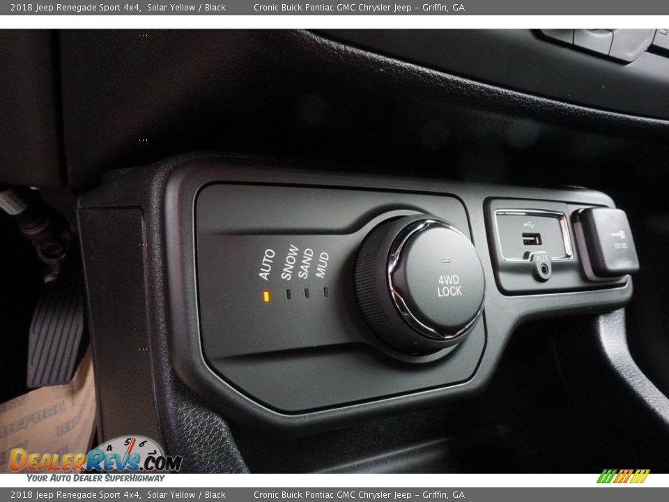 2018 Jeep Renegade Sport 4x4 Solar Yellow / Black Photo #7