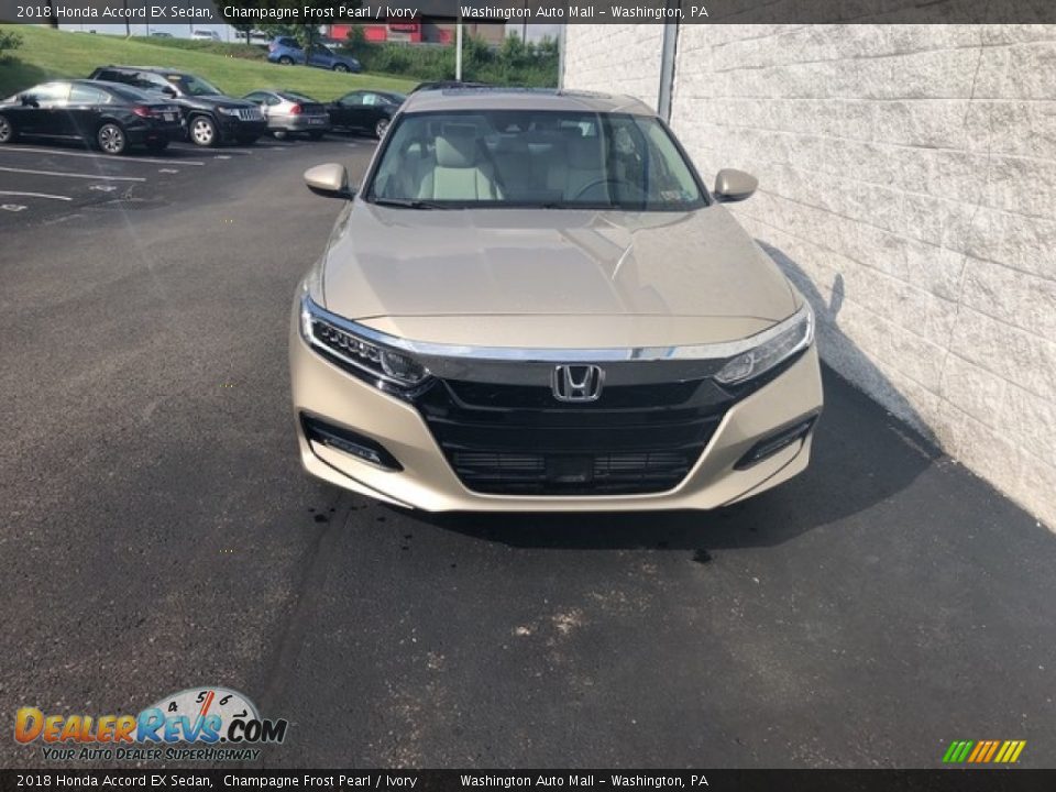 2018 Honda Accord EX Sedan Champagne Frost Pearl / Ivory Photo #2