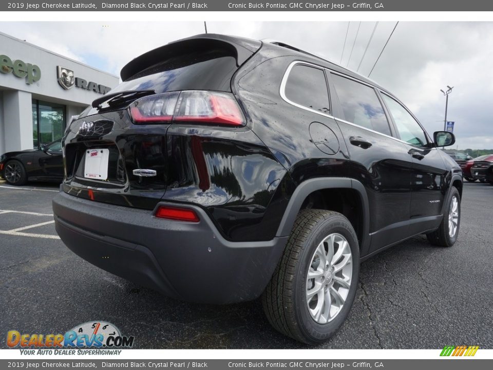 2019 Jeep Cherokee Latitude Diamond Black Crystal Pearl / Black Photo #11