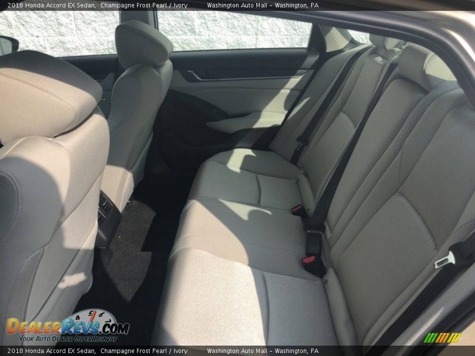 2018 Honda Accord EX Sedan Champagne Frost Pearl / Ivory Photo #23