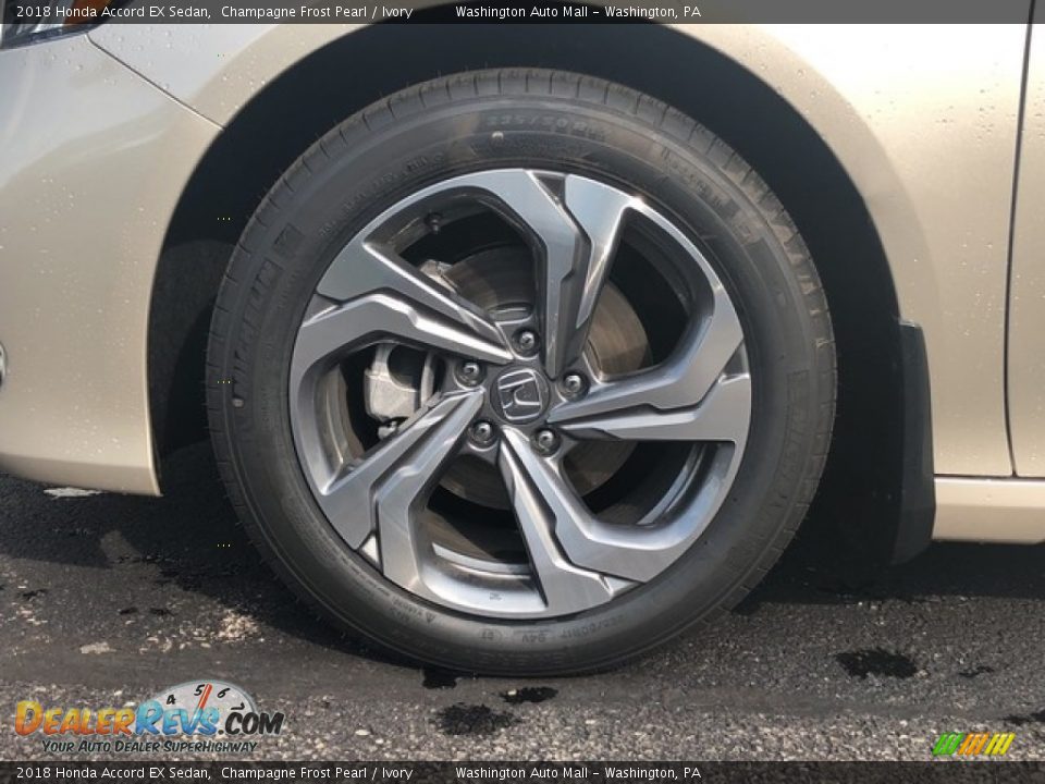 2018 Honda Accord EX Sedan Champagne Frost Pearl / Ivory Photo #28